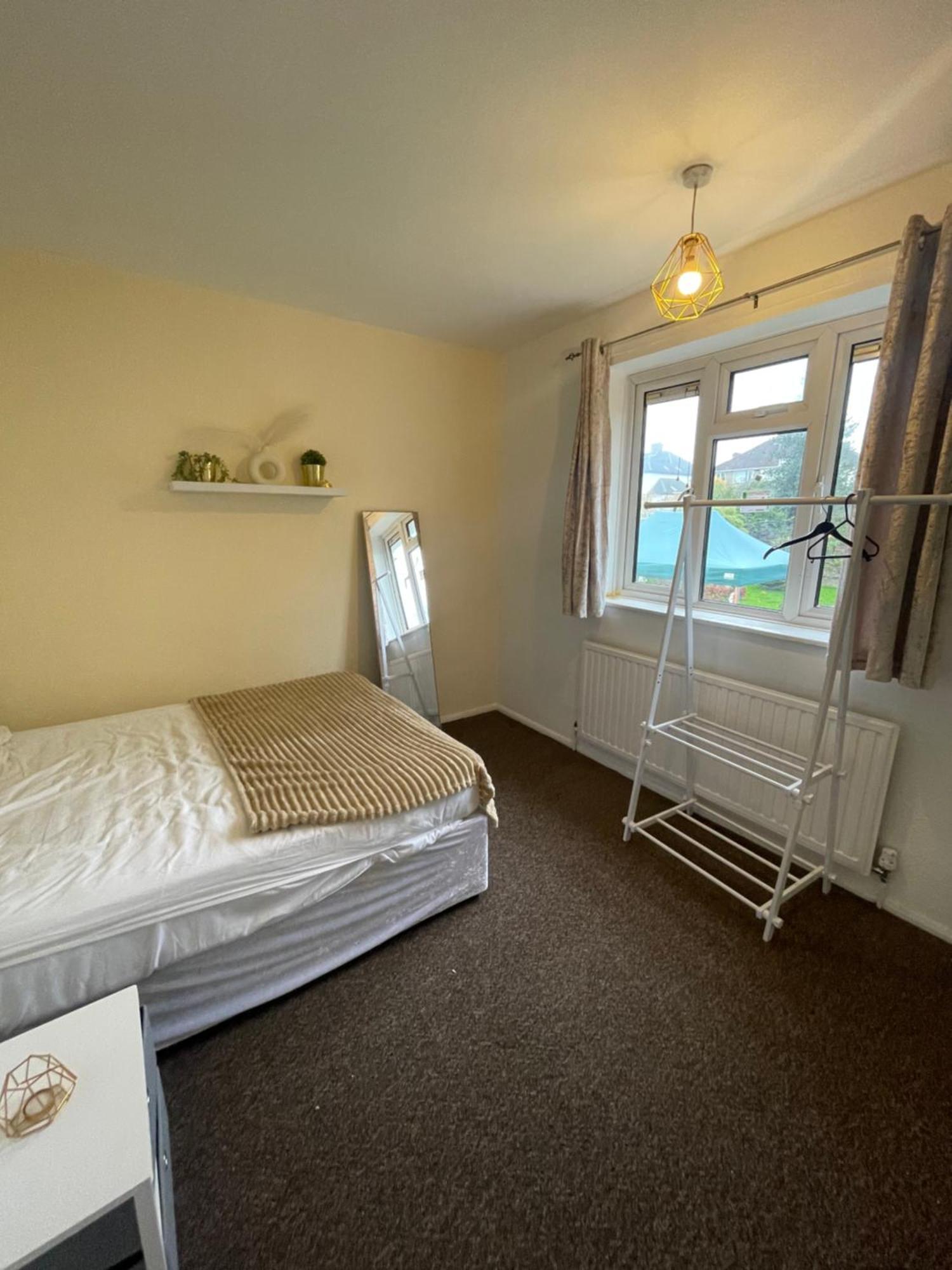 Villa Beautiful 6 Bedroom House *