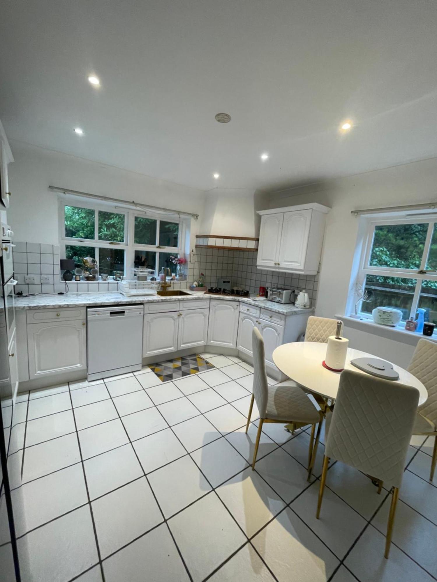 Beautiful 6 Bedroom House Oxford