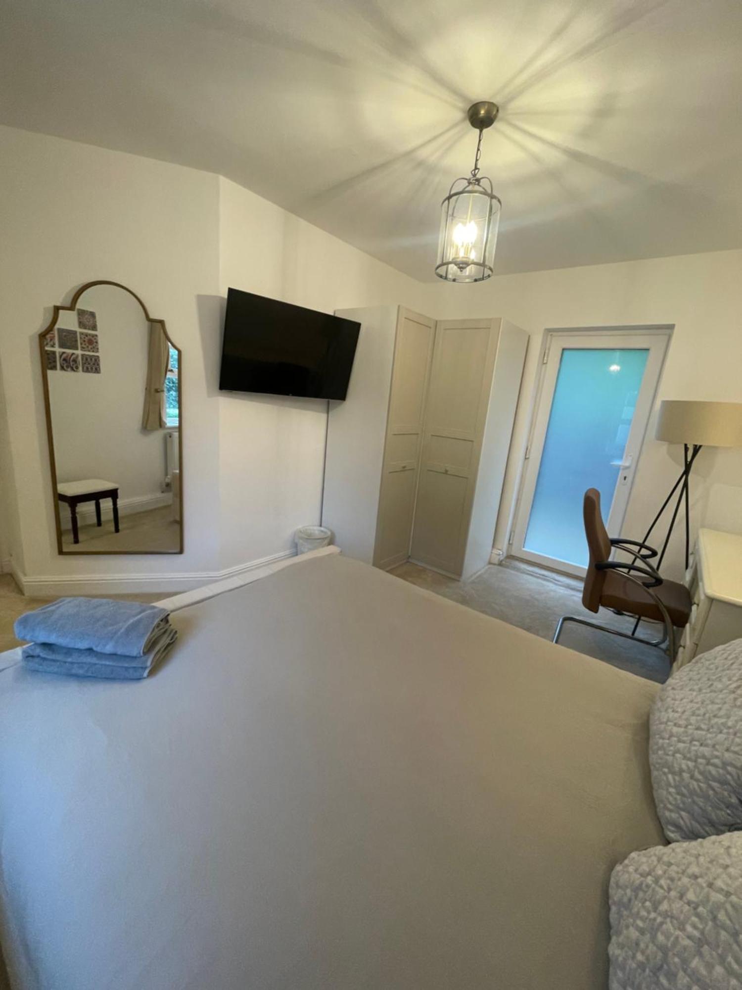Beautiful 6 Bedroom House Oxford