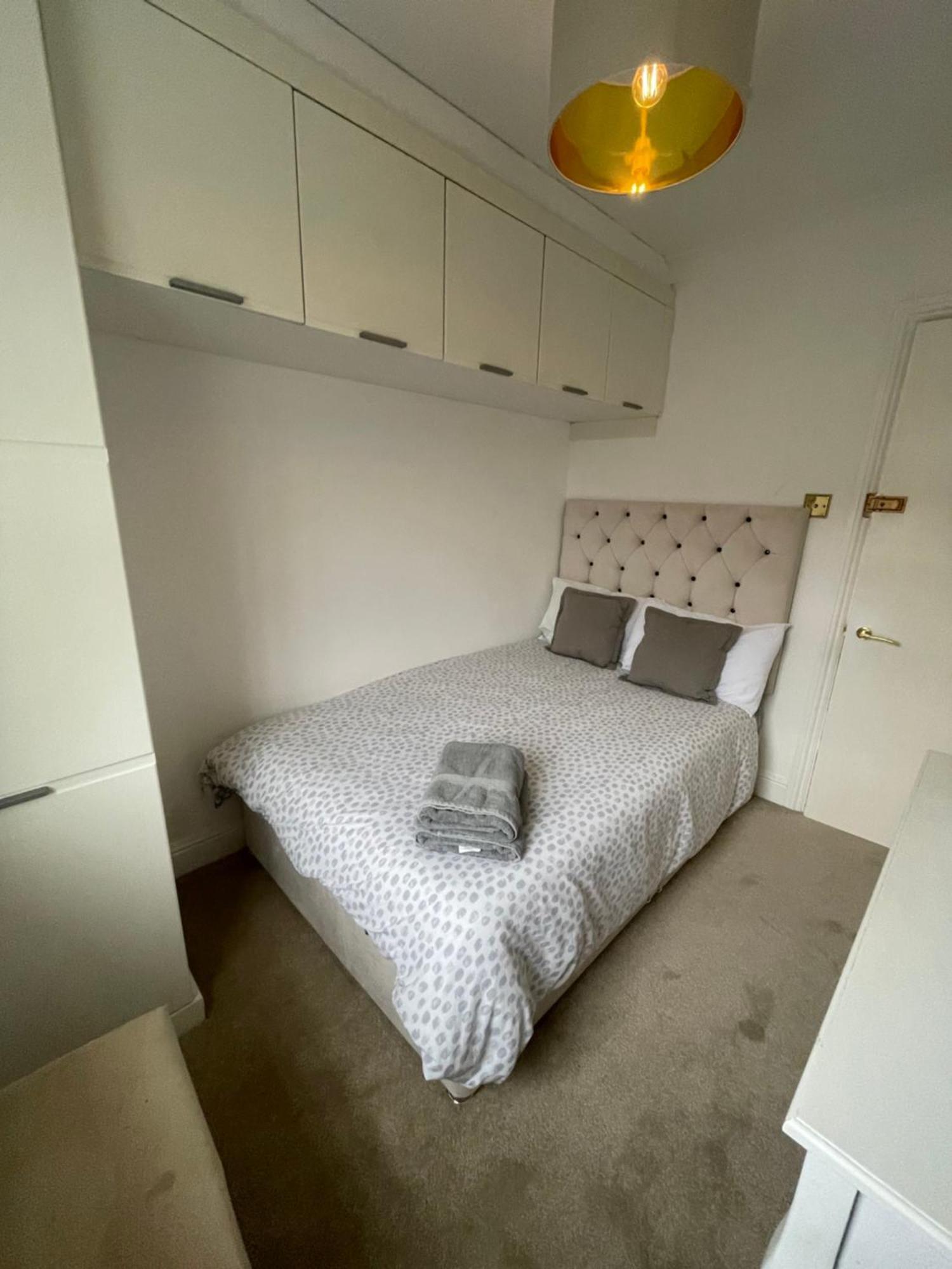 Beautiful 6 Bedroom House Oxford