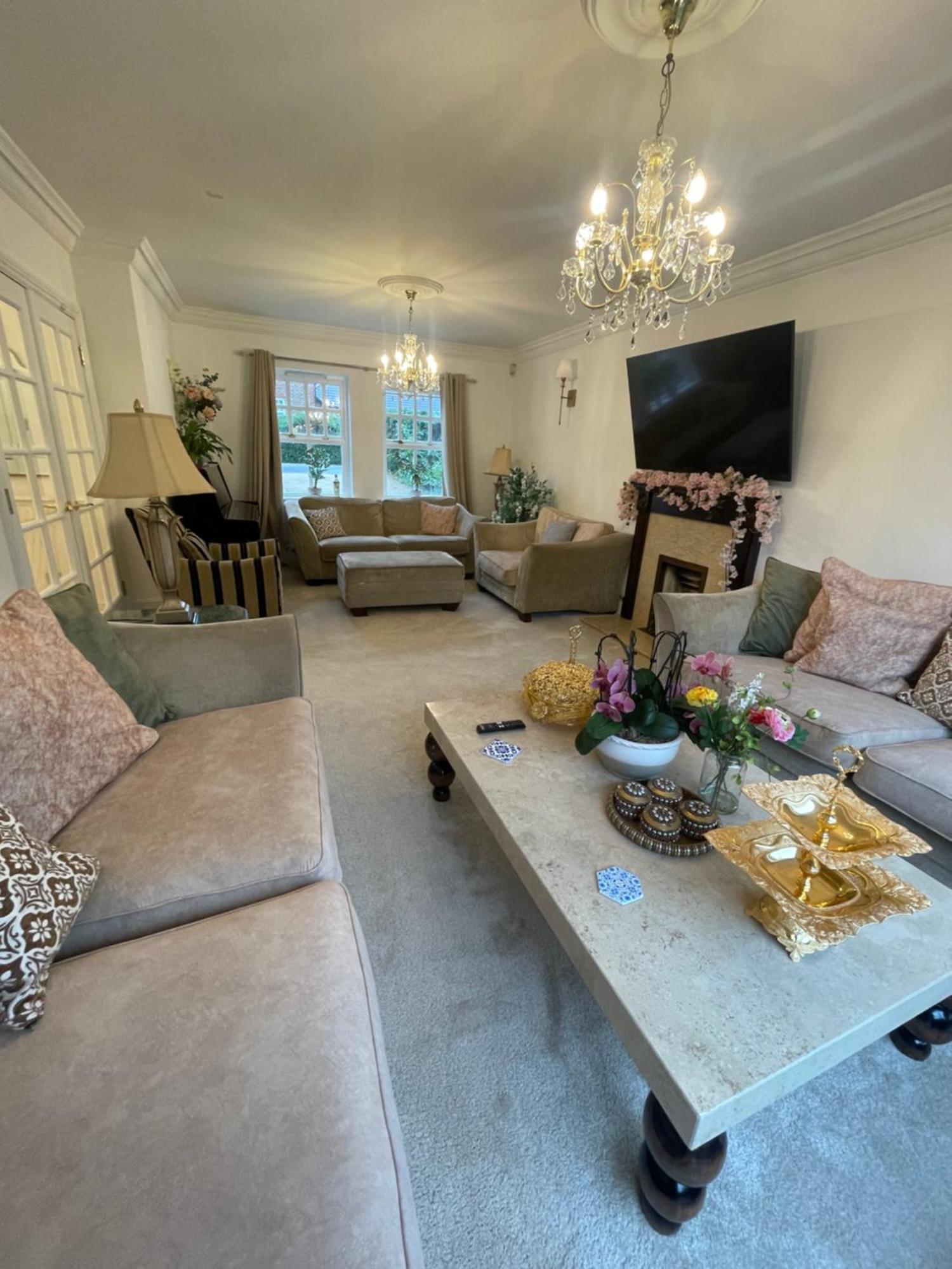 Beautiful 6 Bedroom House * Oxford
